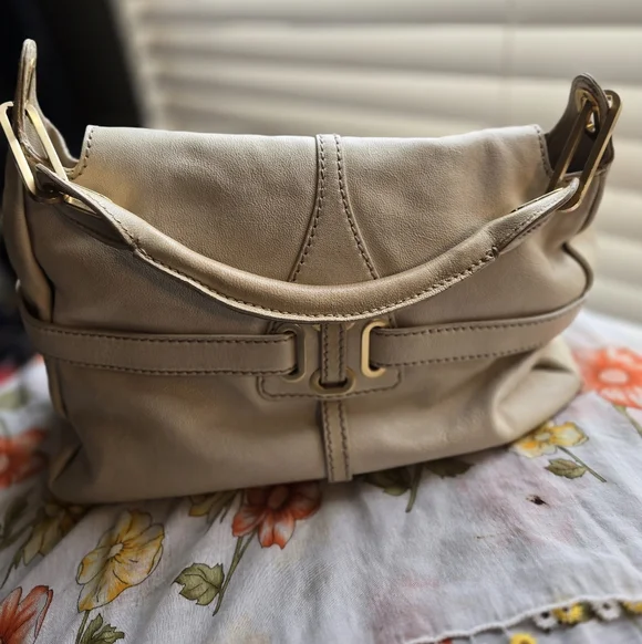 Jimmy Choo Elegant Cream Leather Handbag - Picture 9 of 13